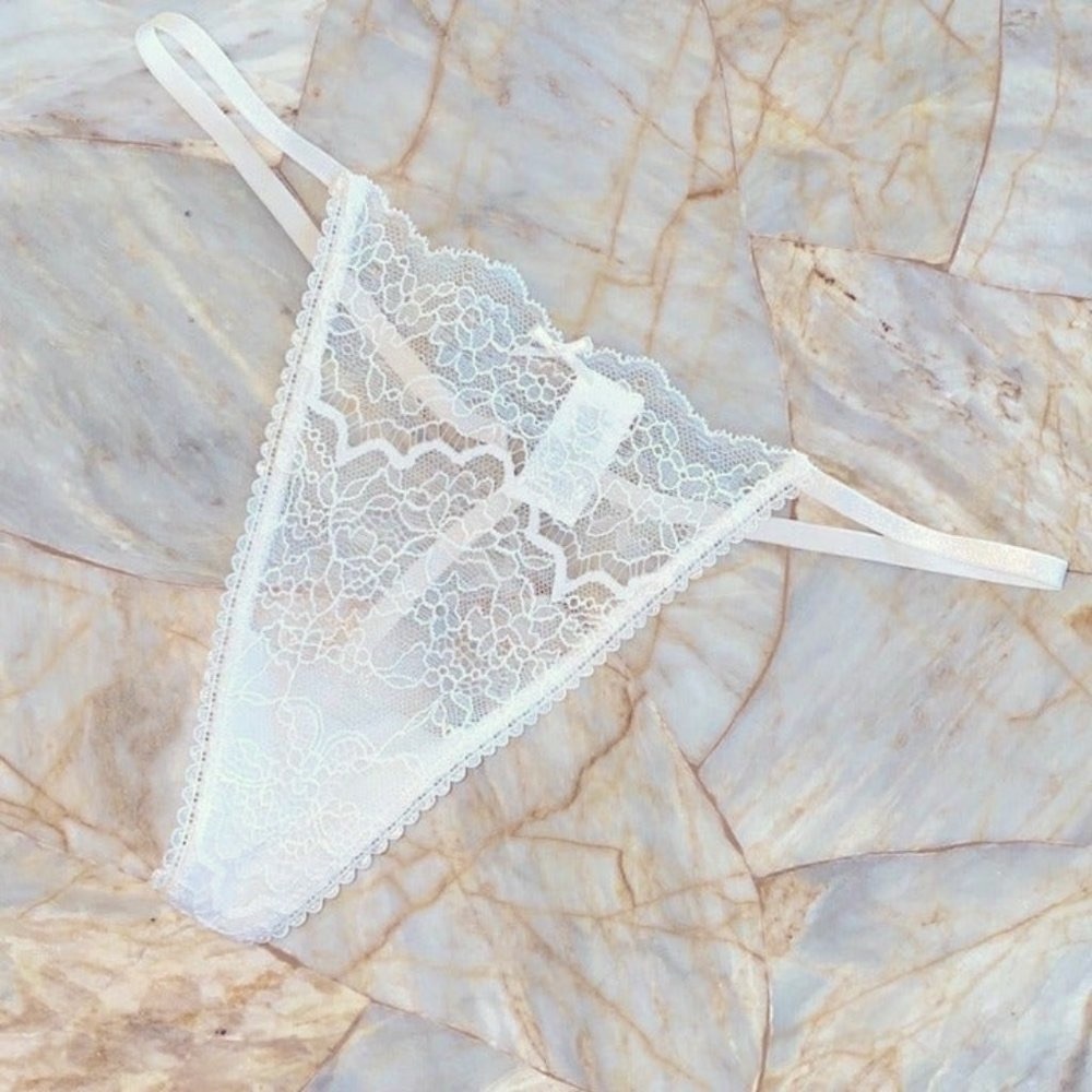 VS Very Sexy White Lace V-string Panty Underwear XL Thong Mesh
